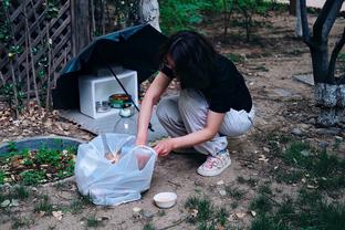 外线开火！开拓者第三节单节飙中10记三分 三节三分31中16